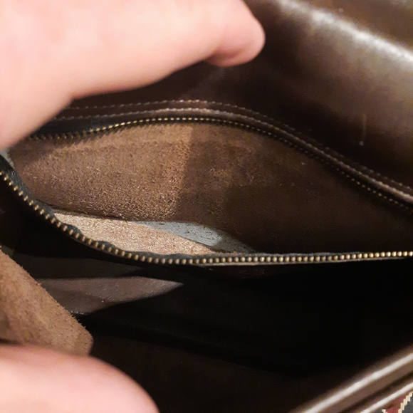 Coach Brown Leather Shoulder Bag with Gold Accents - Picture 6 of 12